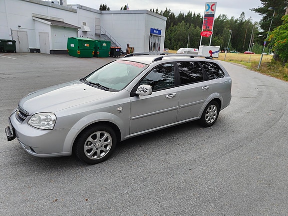 Chevrolet Nubira 3 of 8