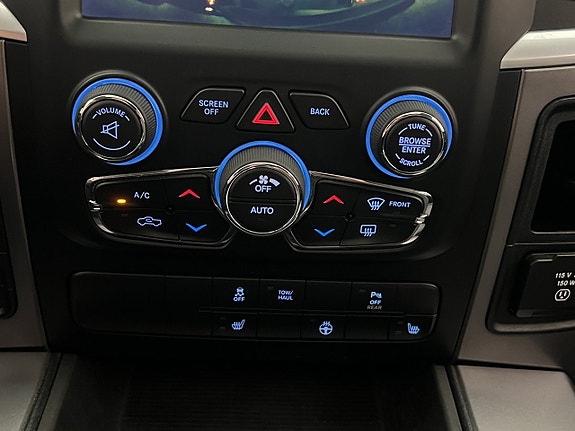 Dodge RAM 1500 28 of 30