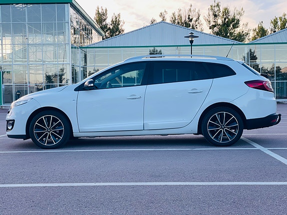 Renault Megane III 7 of 15