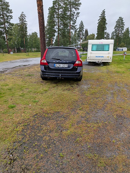 Volvo V70 3 of 5