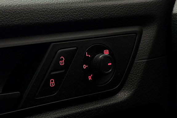 Volkswagen Caddy 26 of 26