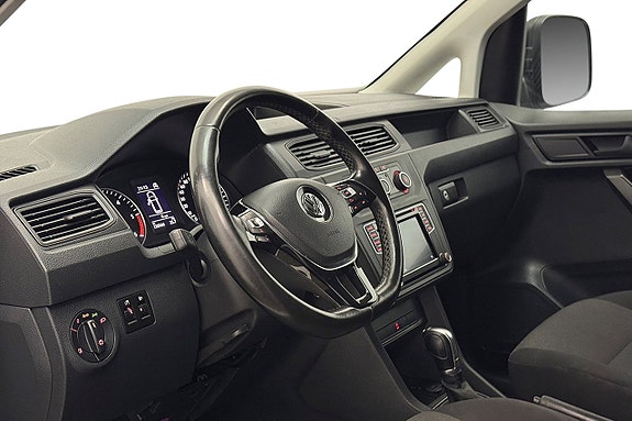 Volkswagen Caddy 15 of 26