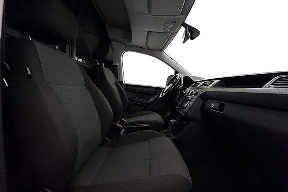 Volkswagen Caddy 16 of 26