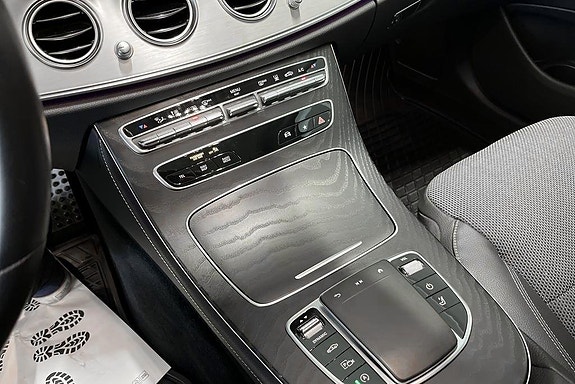Mercedes-Benz E220 d 12 of 14