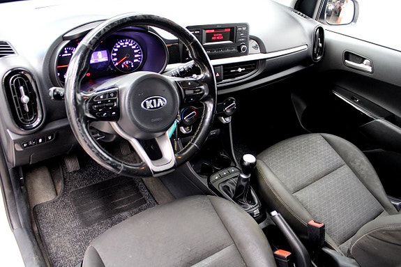 Kia Picanto 6 of 19