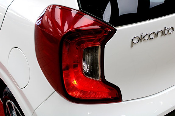 Kia Picanto 17 of 19