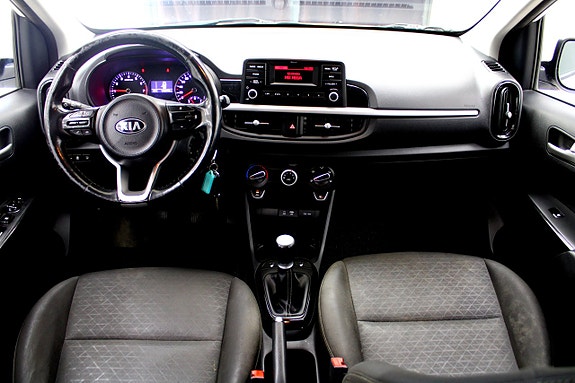 Kia Picanto 8 of 19