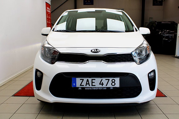 Kia Picanto 3 of 19