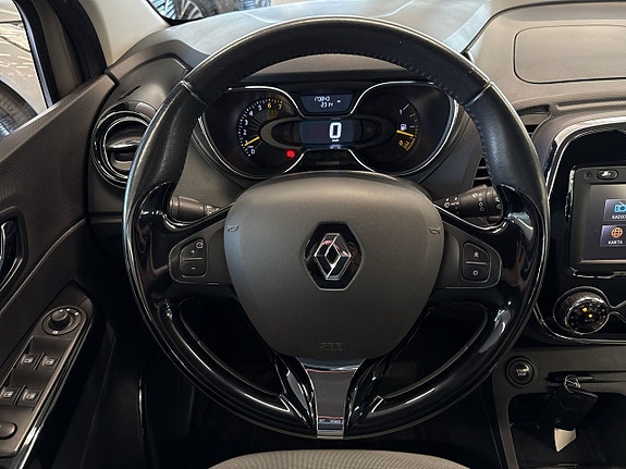 Renault Captur 15 of 25