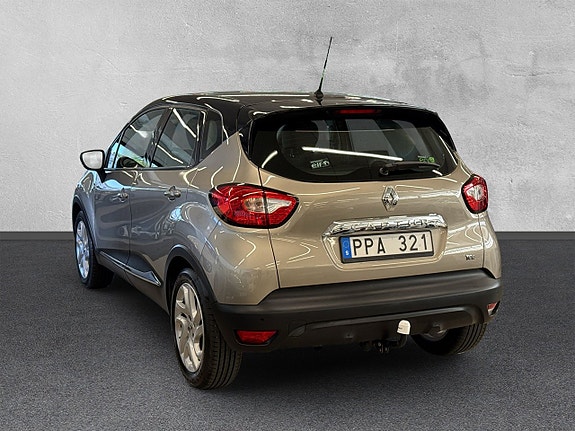 Renault Captur 3 of 25