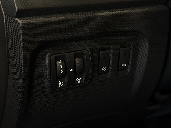 Renault Captur 16 of 25