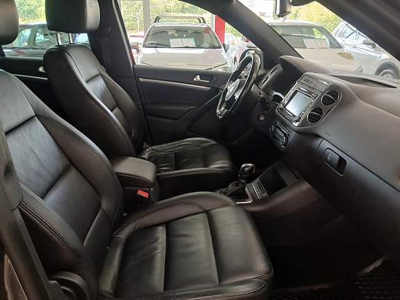 Volkswagen Tiguan 17 of 30