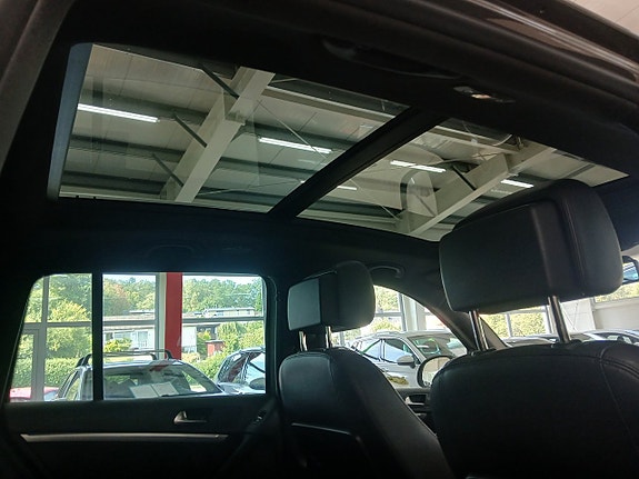 Volkswagen Tiguan 15 of 30