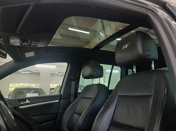 Volkswagen Tiguan 18 of 30