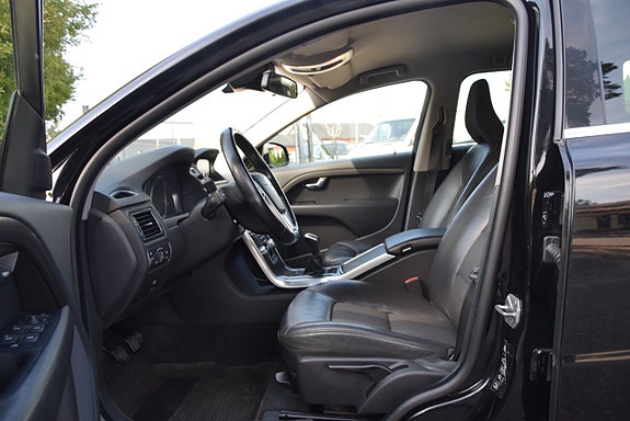 Volvo V70 8 of 21