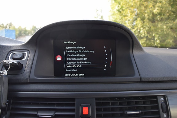 Volvo V70 14 of 21