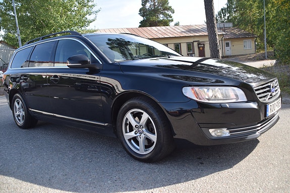 Volvo V70 3 of 21
