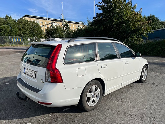 Volvo V50 7 of 13