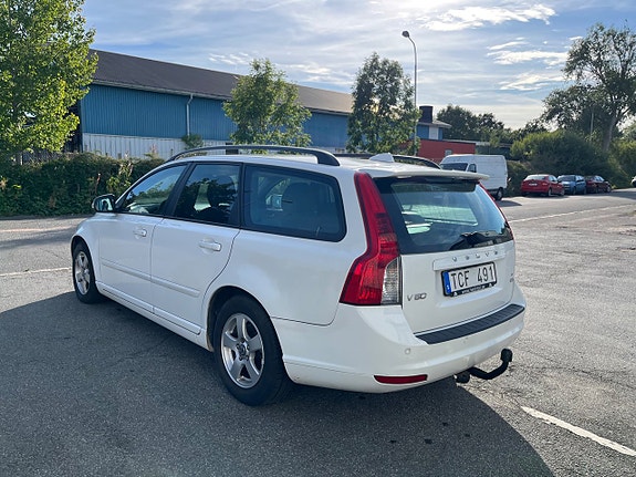 Volvo V50 5 of 13
