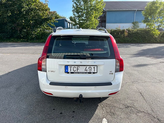 Volvo V50 6 of 13