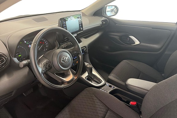 Toyota Yaris 11 of 19