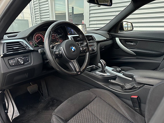 BMW 335d 13 of 28