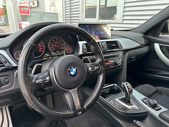 BMW 335d 15 of 28