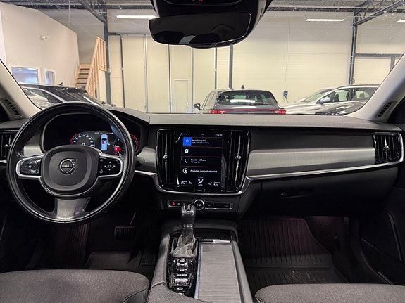 Volvo S90 20 of 26