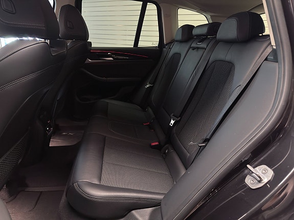 BMW X3 19 of 25
