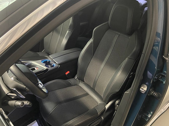 Peugeot 3008 7 of 21