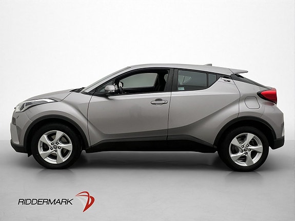 Toyota C-HR 4 of 24