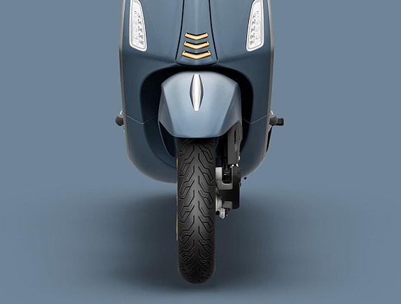 Vespa Primavera 50 Blue Officina 8 3 of 4
