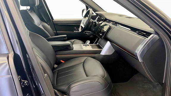 Land Rover Range Rover 3 of 12