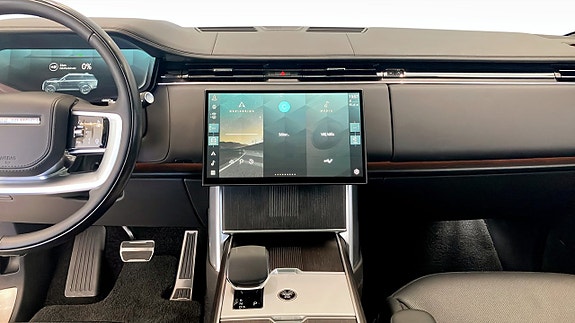 Land Rover Range Rover 12 of 12