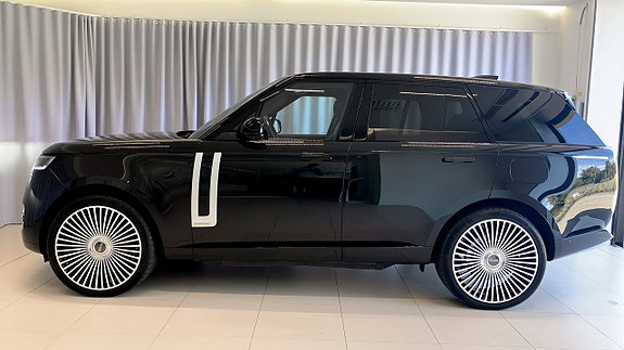 Land Rover Range Rover 6 of 12
