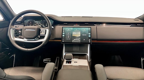 Land Rover Range Rover 4 of 12