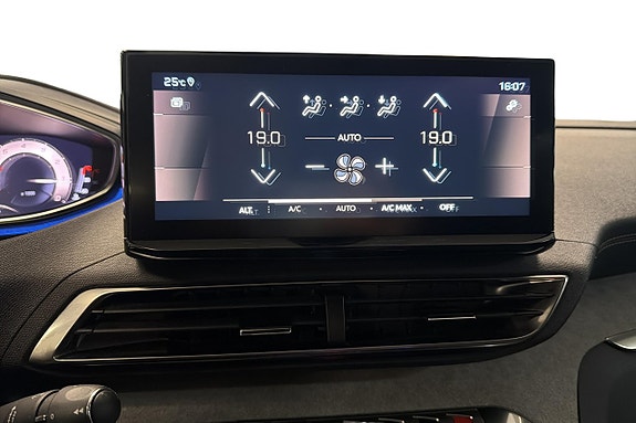Peugeot 3008 17 of 22