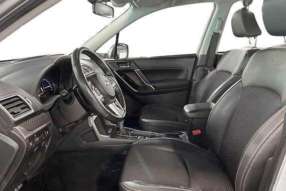 Subaru Forester 13 of 30