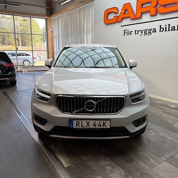 Volvo XC40 6 of 14