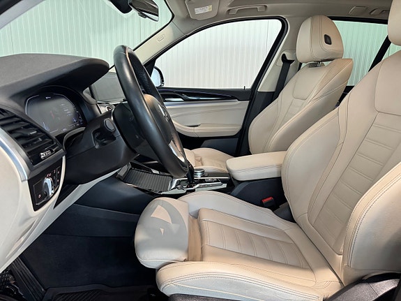 BMW X3 9 of 24