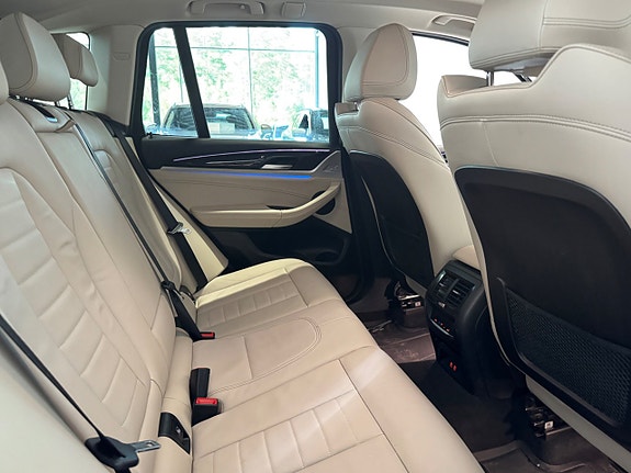 BMW X3 22 of 24