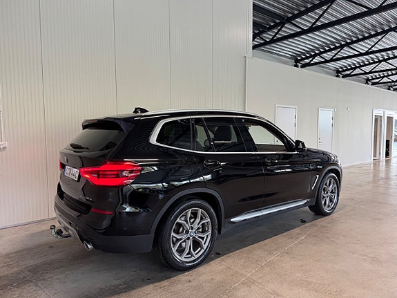 BMW X3 4 of 24
