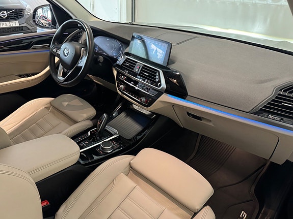BMW X3 12 of 24