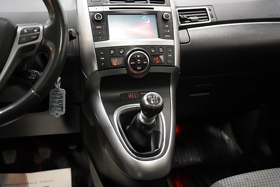 Toyota Verso 12 of 20
