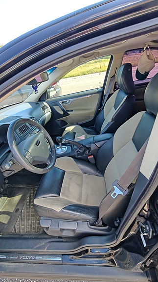 Volvo S60 6 of 9