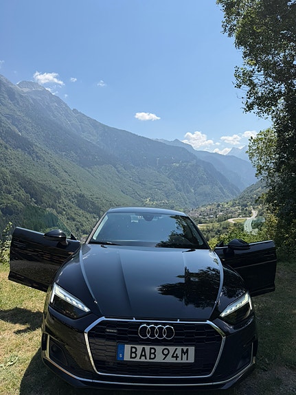 Audi A5 2 of 7