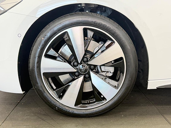 Audi A5 4 of 10