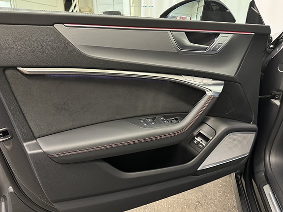 Audi A7 5 of 27