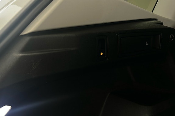 Volkswagen Tiguan 16 of 26