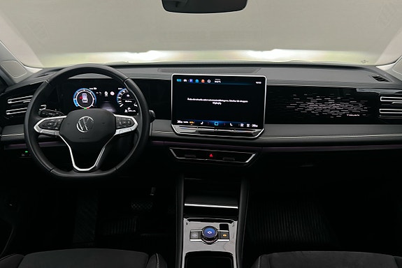 Volkswagen Tiguan 6 of 26